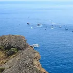 Ali Avec Piscine Et Jacuzzi A450m Du La Uniquement Aout Dispo Pour 11 Personnes 5chambres Et 3 Sdb La Ciotat