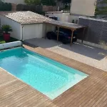 Ali Avec Piscine Et Jacuzzi A450m Du La Uniquement Aout Dispo Pour 11 Personnes 5chambres Et 3 Sdb