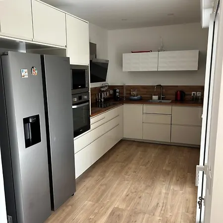 Ali Avec Piscine Et Jacuzzi A450m Du La Mer! *