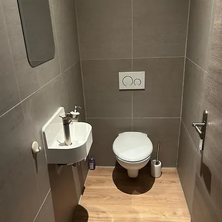 Ali Avec Piscine Et Jacuzzi A450m Du La Mer! La Ciotat